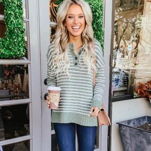 Oversized AE Henley Pullover